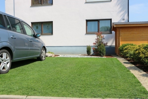 Can You Park Your Car On Grass
